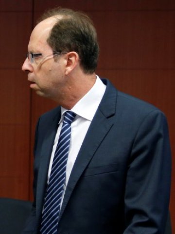 <p>
	Душан Мрамор. <em>Снимка: Ройтерс</em></p>
