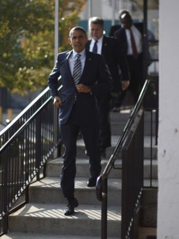 <p>
	Барак Обама измъкна победа в традиционно републиканския щат Мичиган заради спасителния план за автомобилната индустрия. <em>Снимка: Ройтерс</em></p>
