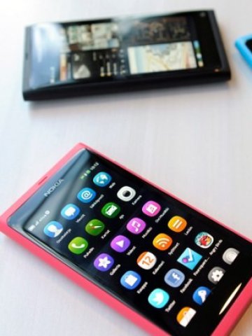 <p>
	Все повече американци имат собствен смартфон. <em>Смимка: Ройтерс</em></p>
