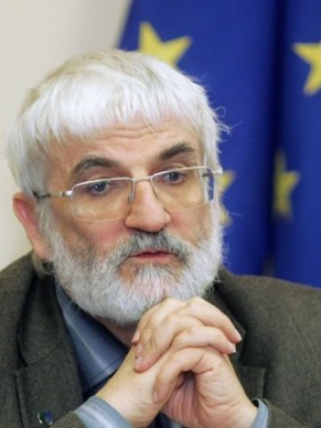 <p>
	Председателят на Сметната палата Валери Димитров &nbsp; &nbsp; &nbsp; Снимка: БТА</p>
