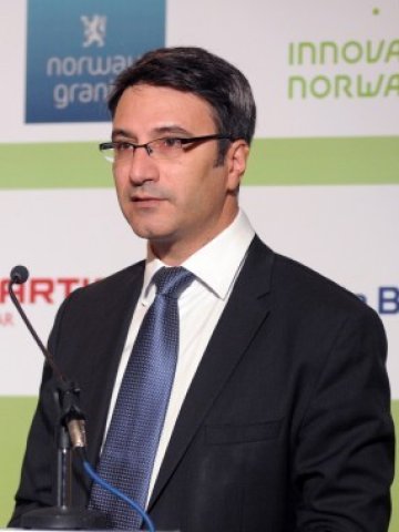 Какво доведе до уволнението на Трайчо Трайков?