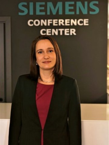 Невена Стоянова: Дигитализацията на процесите не може да замести човека