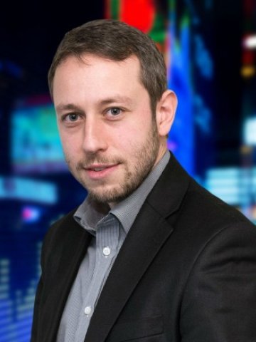 <p>
	Петър Кръстев. <em>Снимка: БенчМарк Финанс</em></p>
