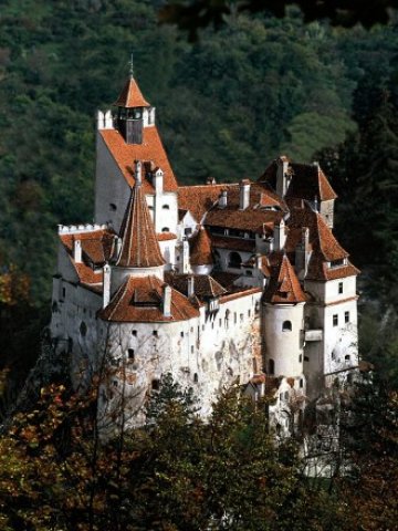 <p style="margin-bottom: 0cm">
	Замъкът Бран в Румъния. <em>Снимка: bran-castle.com</em></p>
