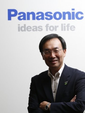 <p>
	Новият изпълнителен директор Казухиро Цуга е изправен пред тежки решения. <em>Снимка: Ройтерс</em></p>
