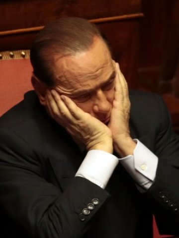 <p>
	Силвио Берлускони все още има позиции в италианската политика</p>
<p>
	<em>Снимка: Ройтерс</em></p>
