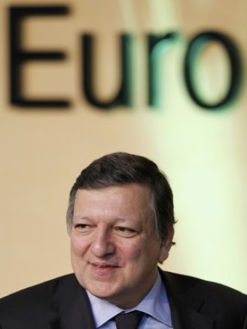 <p>
	Европейската комисия подобри очакванията си за въстановяването на икономиките от еврозоната.<em> Снимка: Ройтерс</em></p>
