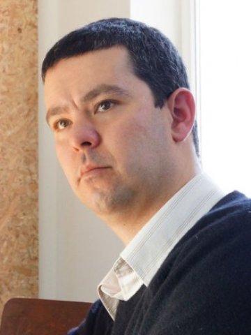 Станислав Сираков