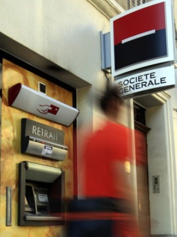 <p>
	Френските банки са подложени на все по-голям натиск<em>. Снимка: Ройтерс</em></p>
