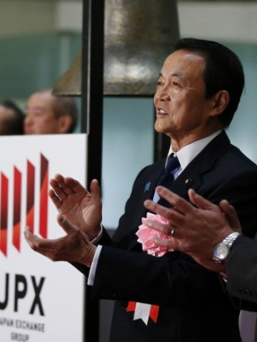 <p>
	&nbsp;Таро Асо:&nbsp;&bdquo;Раждаемостта в Япония продължава да спада&quot;. <em>Снимка: Ройтерс</em></p>
