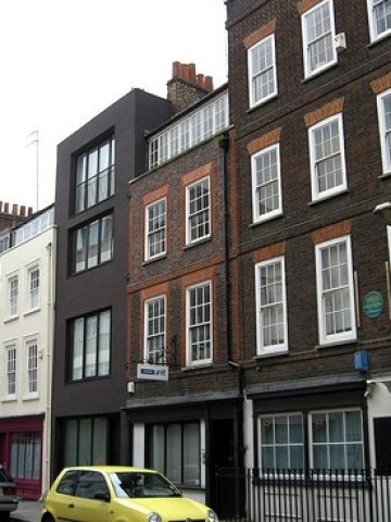 <p>
	Жилищни сгради в Лондон. <em>Снимка: avail. Лиценз: <a href="http://creativecommons.org/licenses/by-nd/2.0" target="_blank">Creative Commons</a></em></p>
