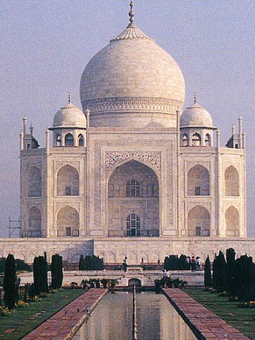 Топ 10 на най-забележителните постройки в света