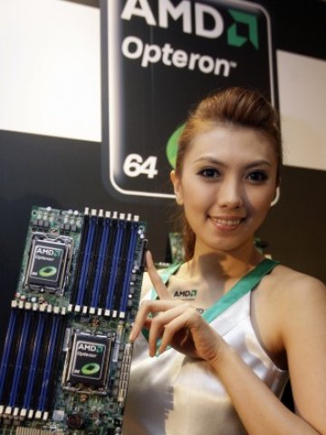 <p>
	Продажбите на AMD се свиват. <em>Снимка: Ройтерс</em></p>
