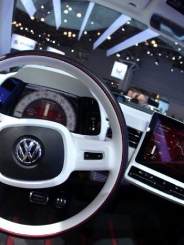 <p>
	Засега Porsche няма да се нареди официално сред марките на VW. <em>Снимка: Ройтерс</em></p>
