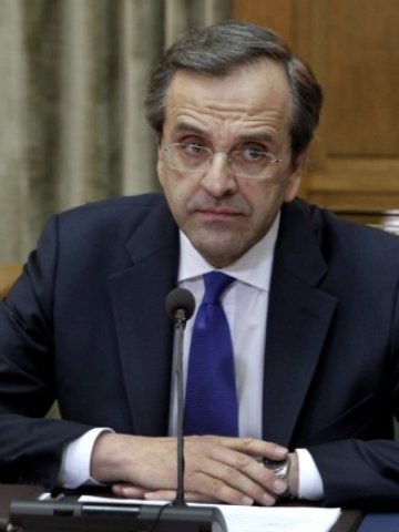 <p>
	Премиерът на Гърция Андосин Самарас иска повече време, за да бъдат постигнати наложените от международните кредитори на страната бюджетни цели. Снимка: Ройтерс</p>
