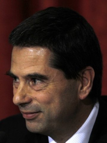 <p>
	Португалският финансов министър Витор Гаспар. <em>Снимка: Ройтерс</em></p>
