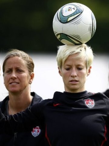 <p>
	Американките по време на една от последните си тренировки. <em>Снимка: Ройтерс</em></p>
