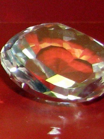 Диамантът е в ръцете на британците, но ако кампанята по връщането му успее, няма да е за дълго.