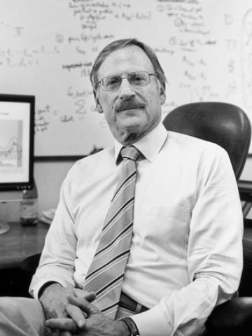 <p>
	Проф. Майкъл Боскин.&nbsp;<em>Снимка: www.stanfordprofs.com</em></p>
