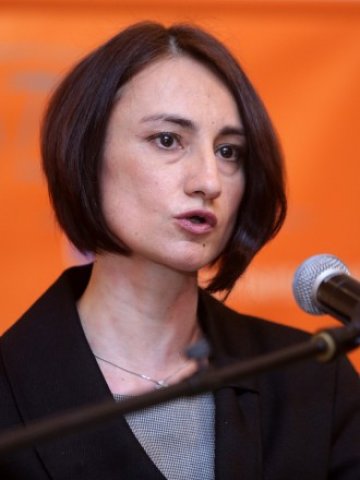 <p>
	Деяна Костадинова. <em>Снимка: БТА</em></p>
