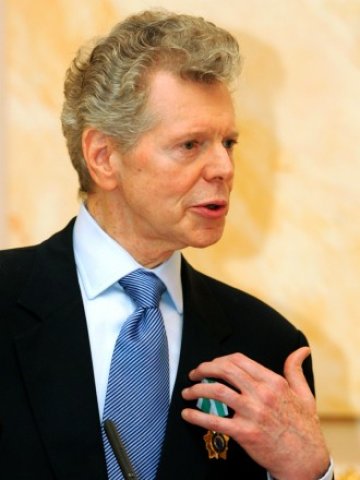 <p>
	Ван Клайбърн почина през февруари 2013 г. на 78-годишна възраст. <em>Снимка: Ройтерс</em></p>
