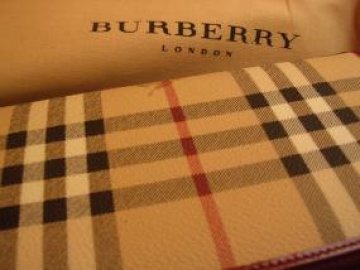 Триумф на модните подиуми за Burberry 