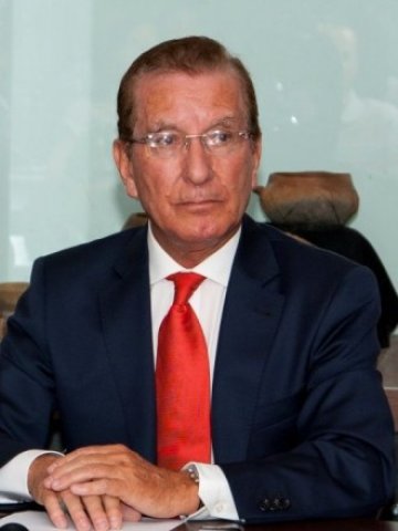 <p>
	Пиетро Луиджи Гиа.<em> Снимка: Личен архив</em></p>
