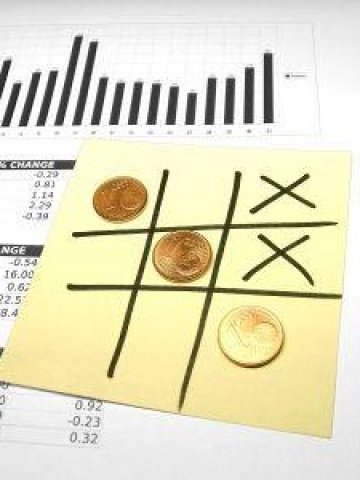 <p><span style="font-size: 10pt;">Несигурният изход от кризите в Европа, Япония и Либия поставя централните банки в деликатна ситуация. </span><i><span style="font-size: 10pt;">Снимка: </span><span style="font-size: 10pt;">Sxc.hu</span></i></p>