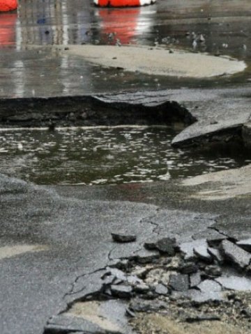 <p>
	<em>Инвестииците във ВиК-мрежите остават сред приоритетите на общините </em>&nbsp; &nbsp; &nbsp; Снимка: БТА</p>
