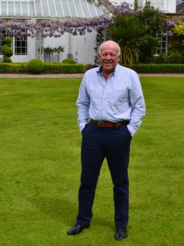 <p>
	Въпреки жестоката загуба&nbsp;Питър Харгрийвс остава спокоен. <em>Снимка: Ройтерс</em></p>
