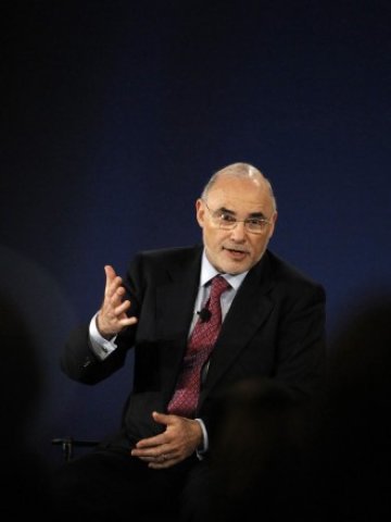 <p style="text-align: center; ">
	Особени големи са станали страховете в HP тъкмо по времето, в което Апотекер е трябвало да бъде уволнен<em>. Снимка: Ройтерс</em></p>
