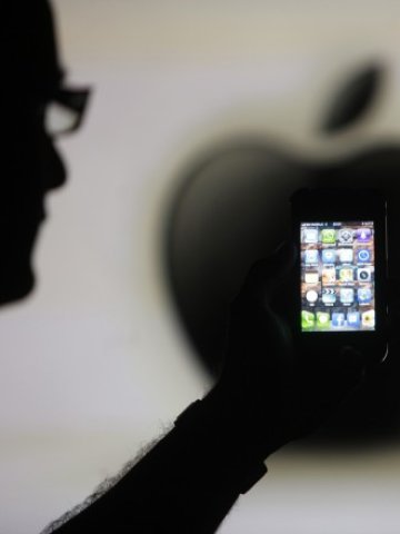 <p>
	Следователите не са намерили доказателства, че Apple може да е нарушил закона. Снимка: Ройтерс</p>
