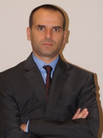 Милен Нинов 