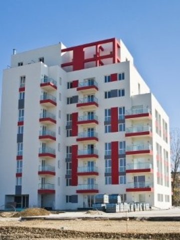 <p>
	Нова жилищна сграда в Румъния. <em>Изображение: Parcul cu Salcami</em></p>
