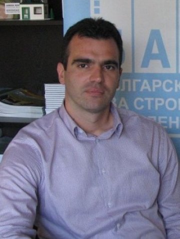 <p>
	Светослав Стойнев.<em> Снимка: Investor.bg</em></p>
