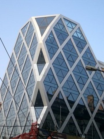 <p>
	Сградата, купена от европейските институции. Снимка: Прес офис на евродепутата Ивайло Калфин</p>
