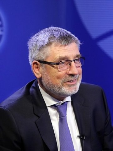 <p>
	Сашо Дончев <em>Снимка: БТА</em></p>
