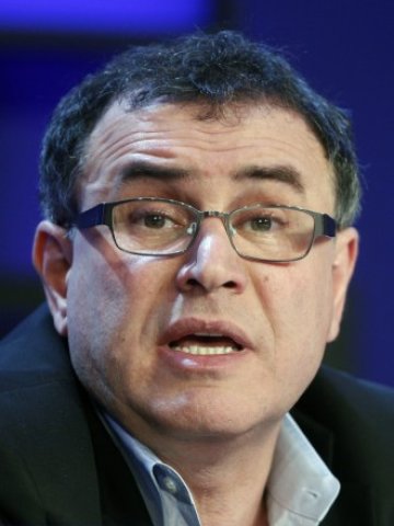 <p>
	Нуриел Рубини, председател на Roubini Global Economics. <em>Снимка: Ройтерс</em></p>
