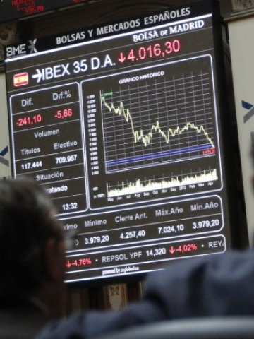 Страховете за Гърция отново се върнаха на борсите