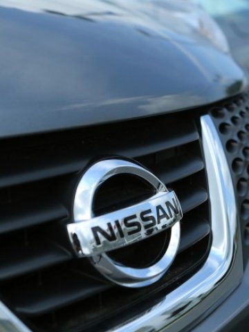 Nissan оряза прогнозата си за годишната печалба 