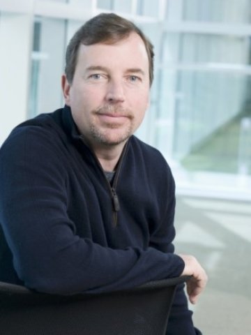 <p>
	Скот Томпсън поема Yahoo! <em>Снимка: Ройтерс</em></p>
