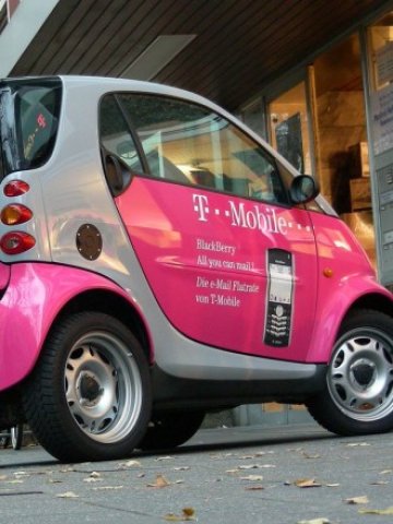 <p>
	В случай на провал на сделката&nbsp;T-Mobile ще получи обезщетение в размер на 4 млрд. долара. <em>Снимка:&nbsp;T-Mobile USA</em></p>
