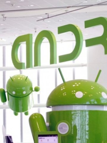 <p>
	Microsoft получава между 3 и 6 долара на продадено устройство с Android. <em>Снимка: Ройтерс</em></p>
