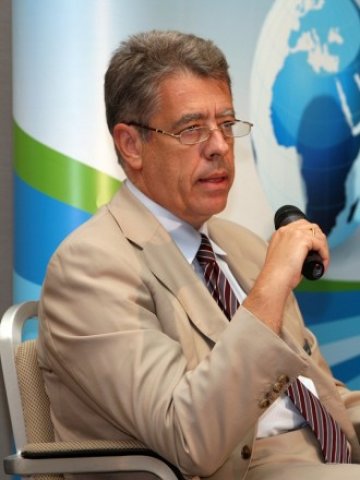 <p>
	Атанасиос Петропулос,&nbsp;главен изпълнителен директор на Емпорики Банк България АД. <em>Снимка: Investor.bg</em></p>
