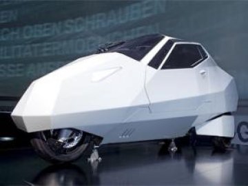 BMW с триколесен автомобил 