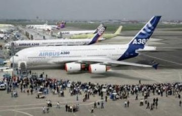 Еърбъс А380 каца в Русия 