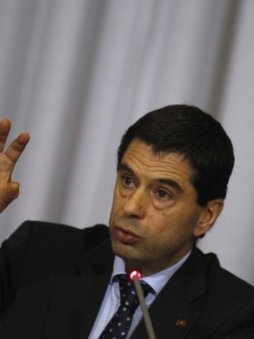 <p>
	Финансовият министър на Португалия Витор Гаспар. <em>Снимка: Ройтерс</em></p>
