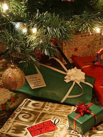 <p>По празниците разходите нарастват покрай трапезата, подаръците, пътувания и посрещане на гости. <i>Снимка: Flickr Лиценз: </i><a href="http://creativecommons.org/licenses/by/2.0/" target="_blank"><i>Creative Commons </i></a></p>