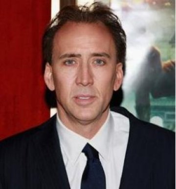 Никълъс Кейдж постепенно се превръща в брокер на имоти 