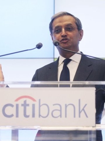 <p>Шефът на Citigroup жертва заплатата си, но после получи доста добра отплата - с ръст в заплащането 1,75 млн. пъти. <i>Снимка: Getty Images</i></p>